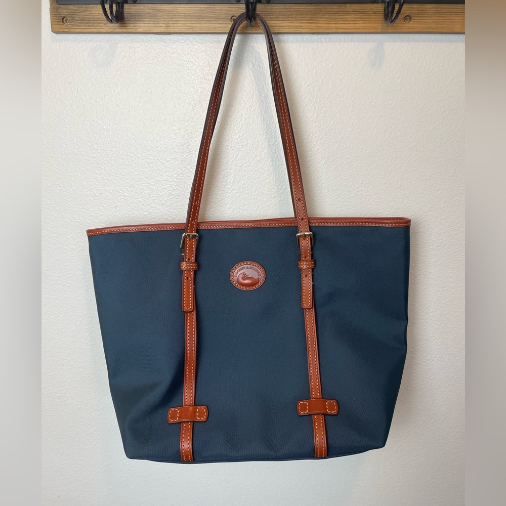 Authentic Dooney & Bourke Nylon East West Shopper tote bag | Navy Blue